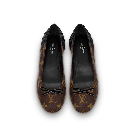 joy ballerina louis vuitton|Joy cloth ballet flats Louis Vuitton Brown size 38 EU in Cloth.